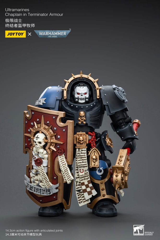 Warhammer 40k JoyToy Actionfigure - Ultramarines Chaplain in Terminator Armor figure for collectors, display and premium shelf presentation