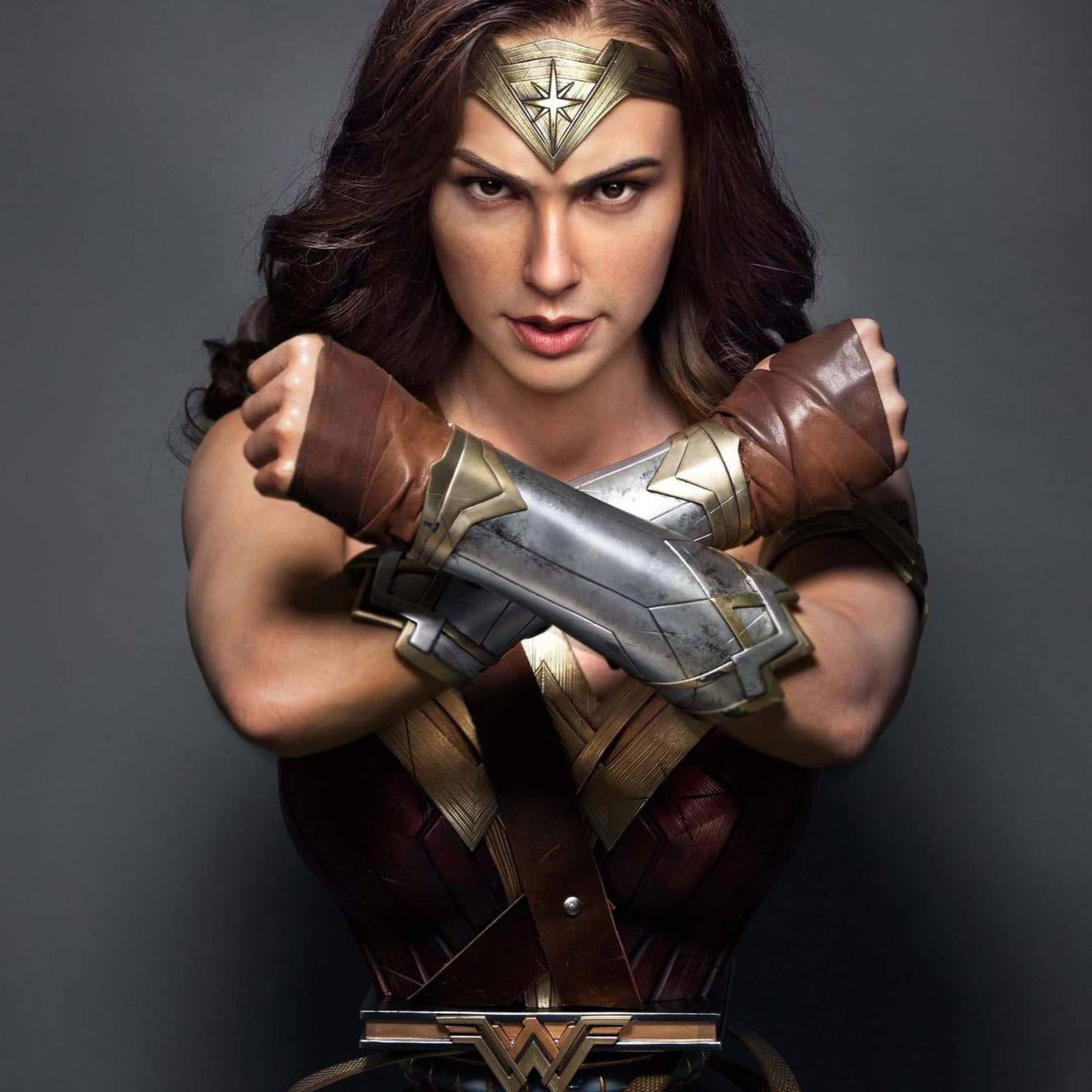Wonder Woman - Real Size Silicone Bust - IN STOCK bust from Queen Studios for collectors, display and premium shelf presentation