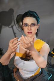 Mama Realistic Silicone 1:1 Replica Cosplay Model Doll replica doll from Game Lady for collectors, display and premium shelf presentation