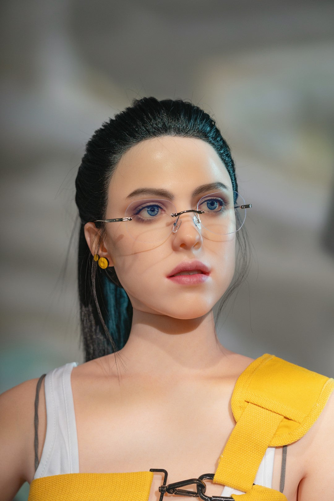 Mama Realistic Silicone 1:1 Replica Cosplay Model Doll replica doll from Game Lady for collectors, display and premium shelf presentation